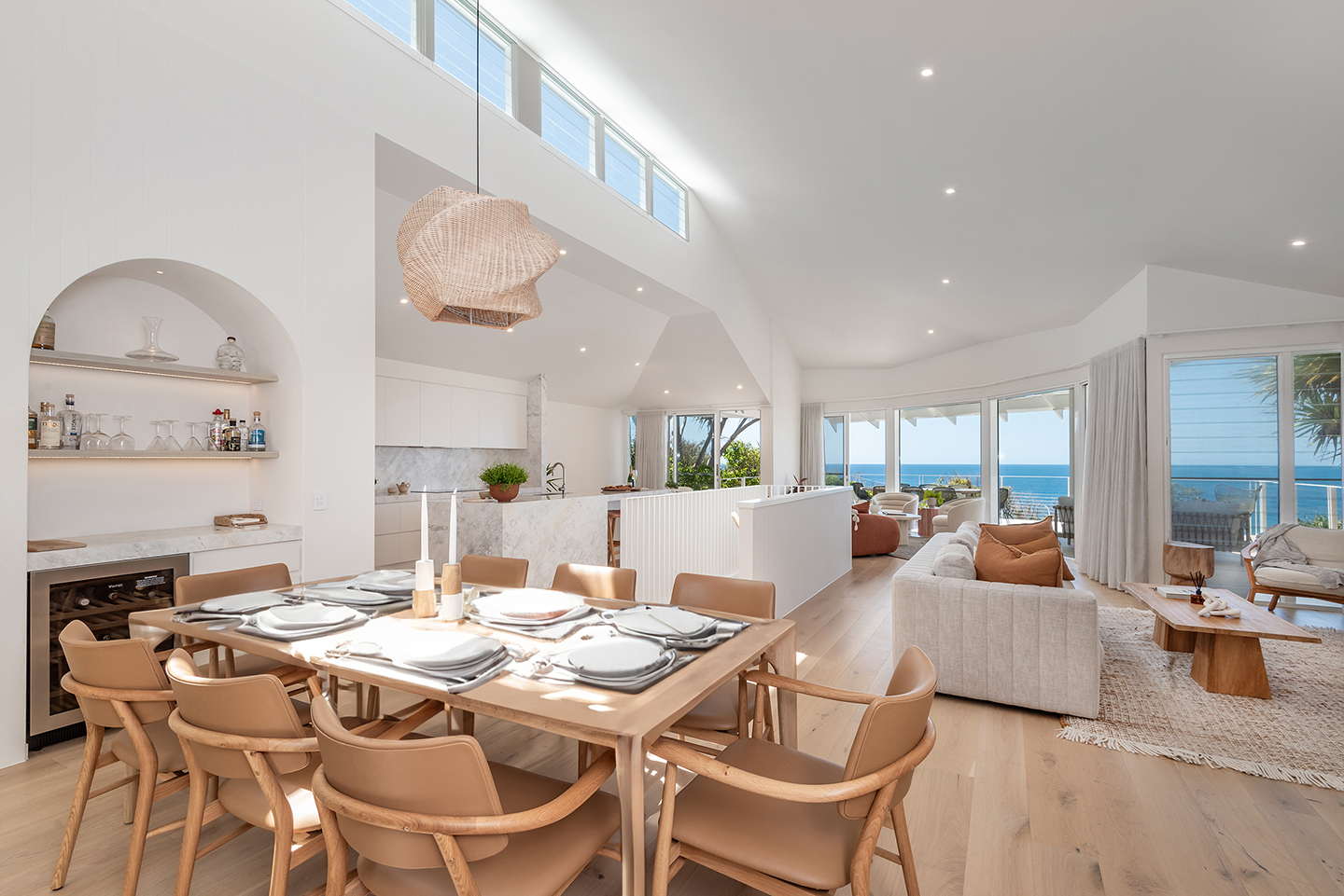 Sunshine Coast holiday accommodation dining room
