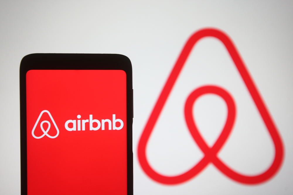 When Should You Hire An Airbnb Property Manager? 